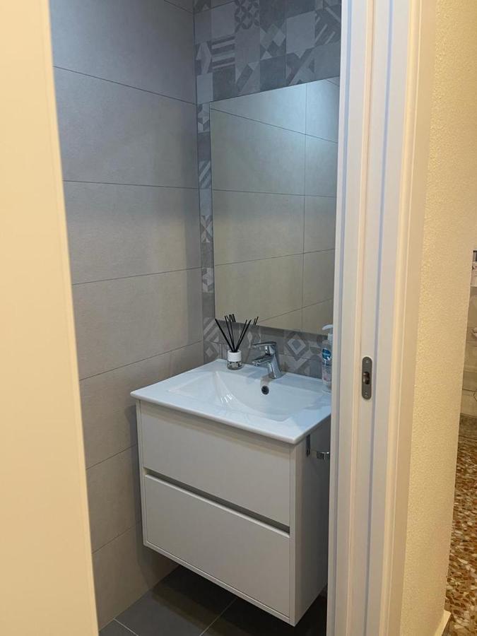 Bright Flat With View To The Castle And The Museum Apartment Alicante Bagian luar foto